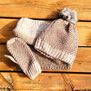 Merona Winter Apparel Set